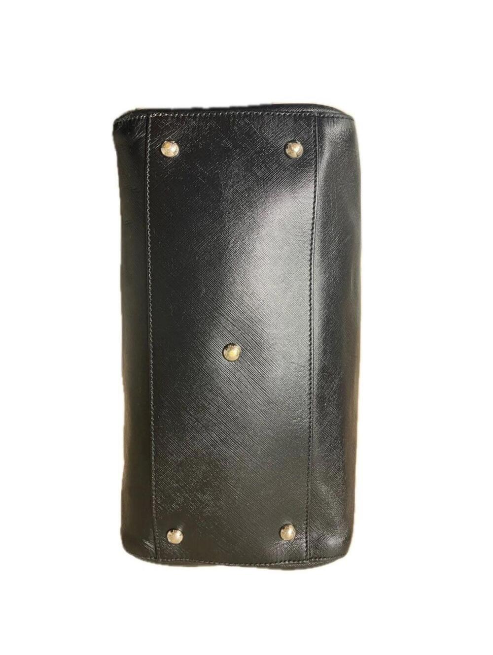 Salvatore Ferragamo Gancini Shoulder Bag GG-21D940 Black Leather - Picture 7 of 14